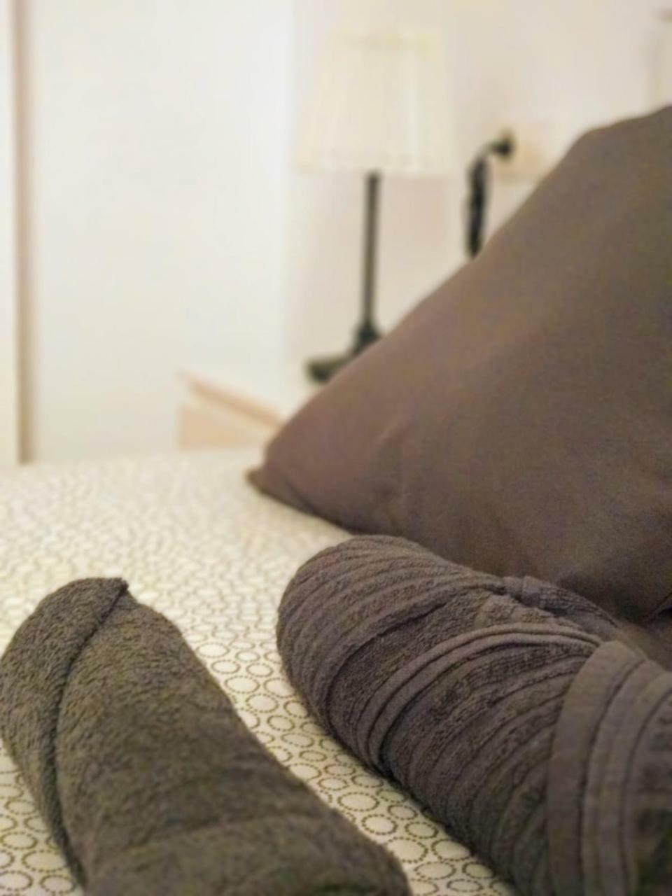 Acogedor apartamento en el centro histórico de Málaga - Mitjana Appartamento Esterno foto