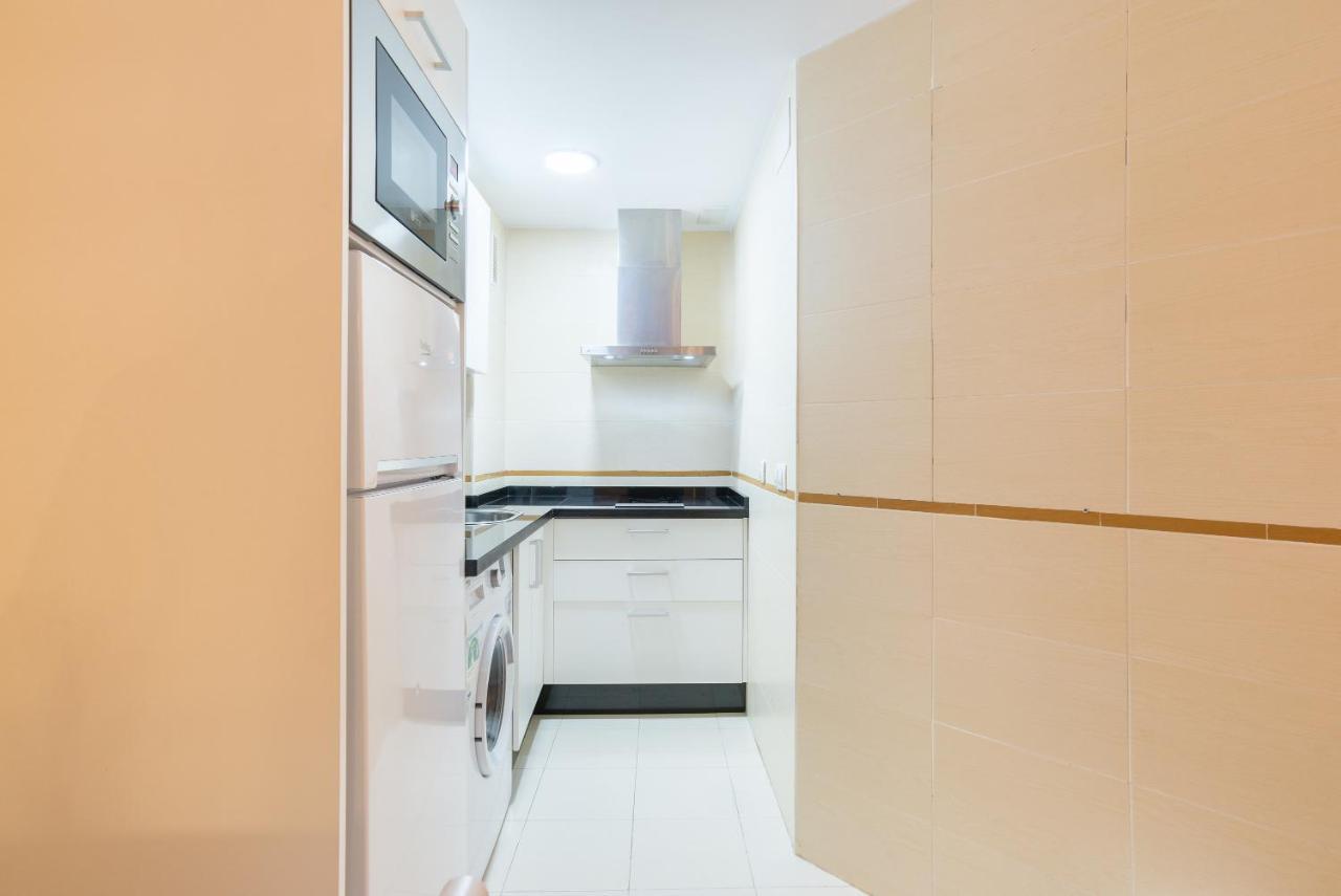 Acogedor apartamento en el centro histórico de Málaga - Mitjana Appartamento Esterno foto
