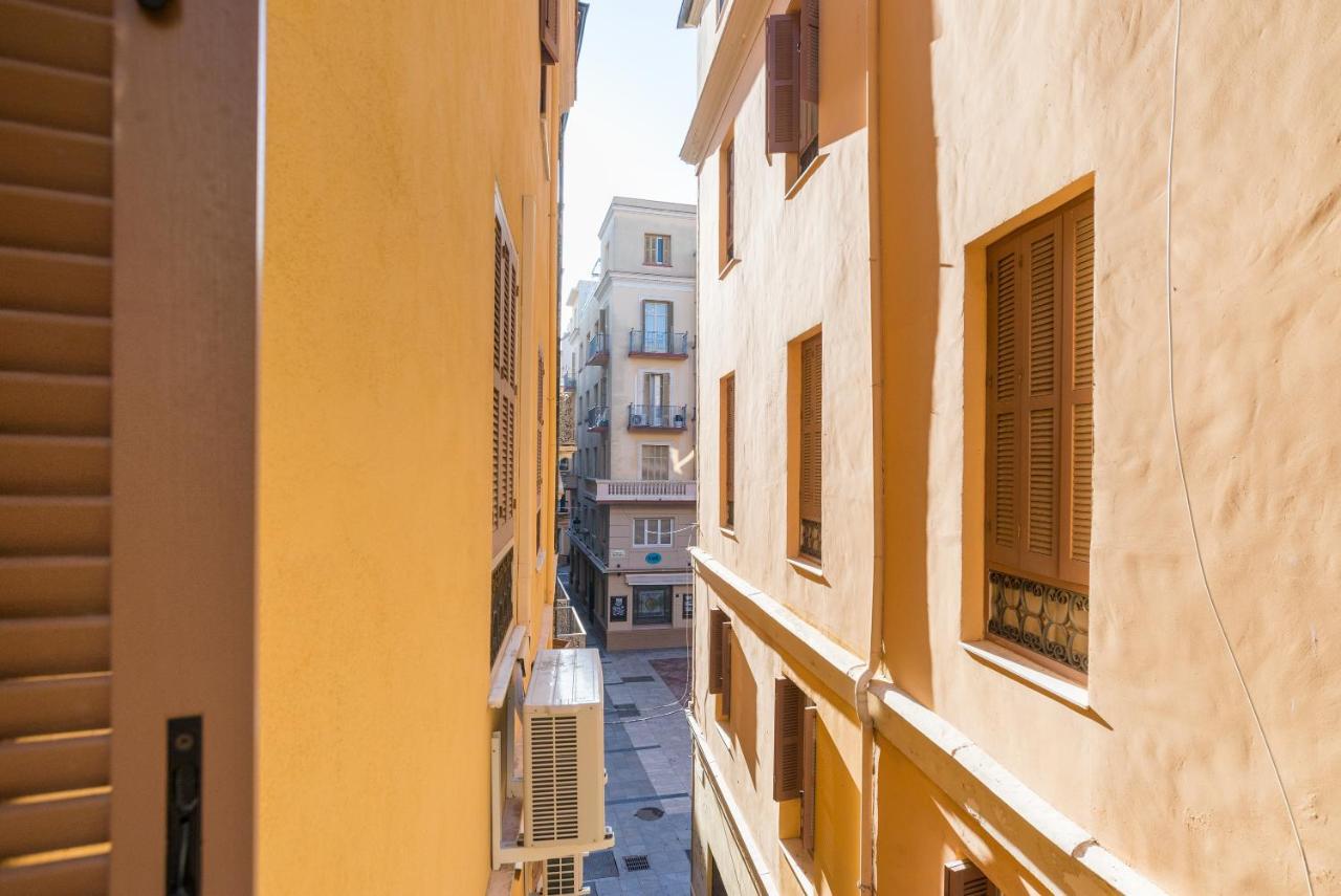 Acogedor apartamento en el centro histórico de Málaga - Mitjana Appartamento Esterno foto